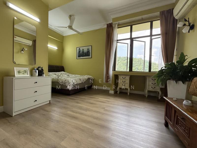 Kondominium untuk Dijual di Kiara View - Ganesh Mahendran - Bedroom - PropertyGuru.com.my