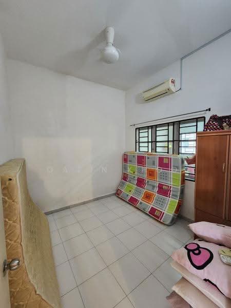 2-storey Terraced House for Sale in Kelebang (Ipoh) - Qazin Khoo - Bedroom - PropertyGuru.com.my