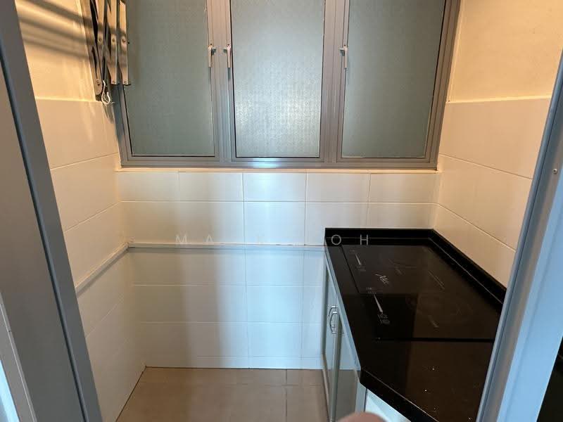 Condominium for Rent at 10 Island Resort - Mark Goh - Kitchen - PropertyGuru.com.my