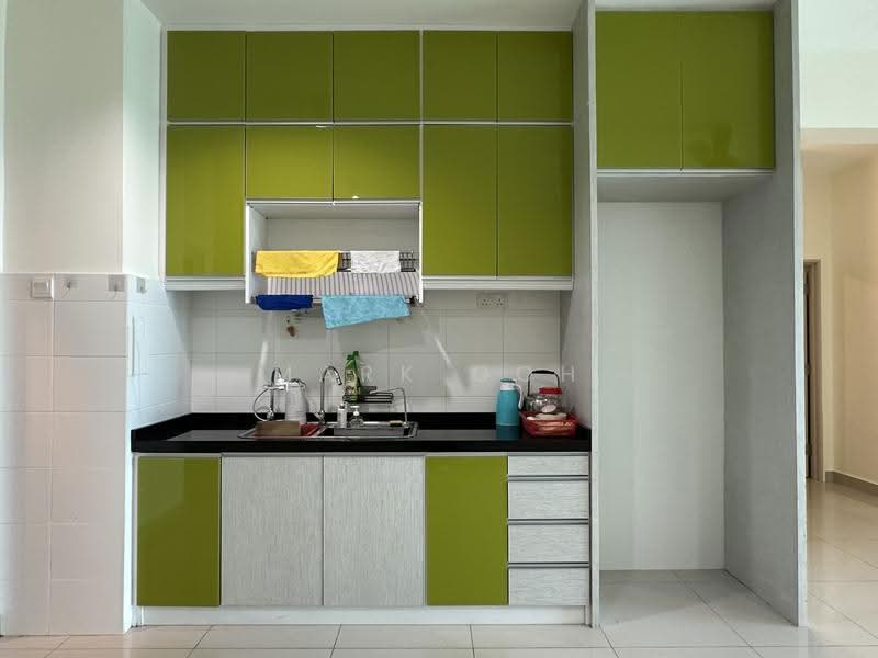 Condominium for Rent at 10 Island Resort - Mark Goh - Kitchen - PropertyGuru.com.my