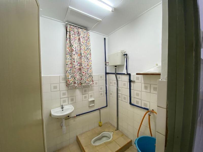 2-storey Terraced House for Rent in Bandar Menjalara (Kuala Lumpur) - Amy Yap - Bathroom - PropertyGuru.com.my