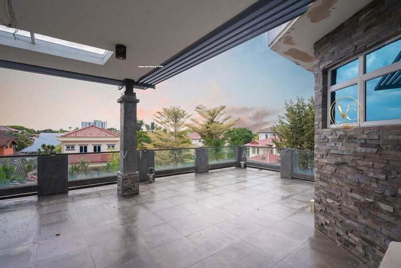 Bungalow House untuk Dijual di Saujana Impian (Kajang) - Vitas Tan - Balcony - PropertyGuru.com.my
