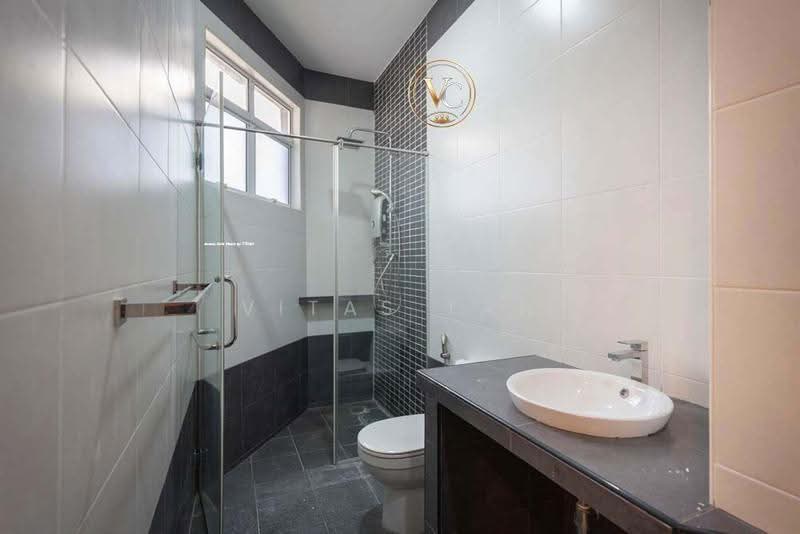 Bungalow House untuk Dijual di Saujana Impian (Kajang) - Vitas Tan - Bathroom - PropertyGuru.com.my