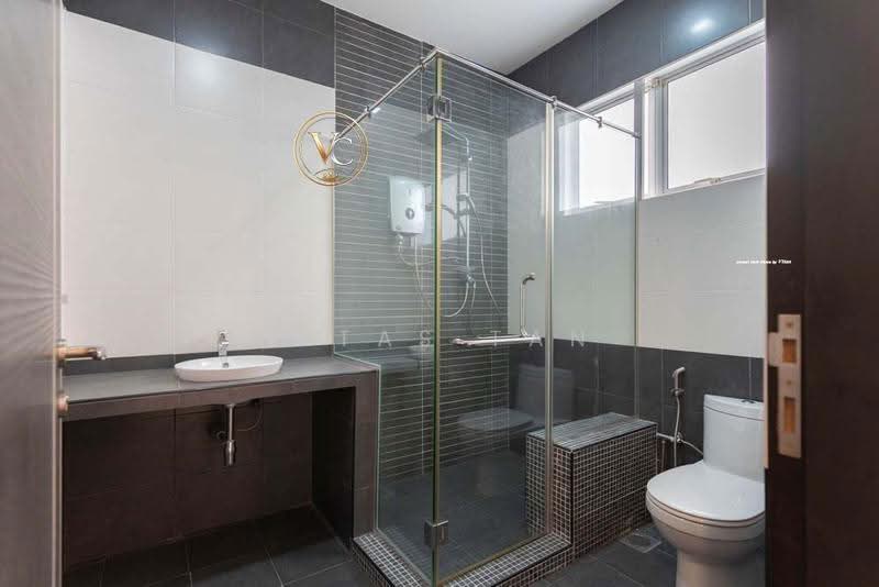 Bungalow House untuk Dijual di Saujana Impian (Kajang) - Vitas Tan - Bathroom - PropertyGuru.com.my