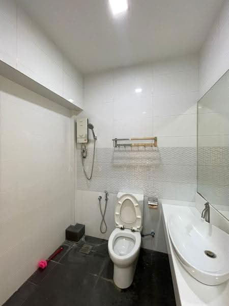 Terraced House for Rent in Taman Wangsa Permai (Kepong) - Amy Yap - Bathroom - PropertyGuru.com.my