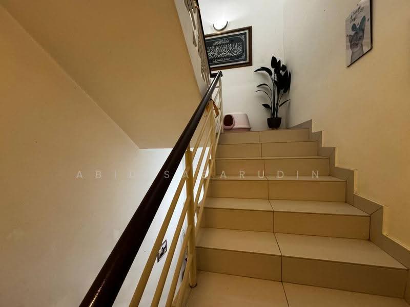 Rumah Teres 3-Tingkat untuk Dijual di Taman Sinar Samudra (Batu Caves) - Abid Sabarudin - PropertyGuru.com.my