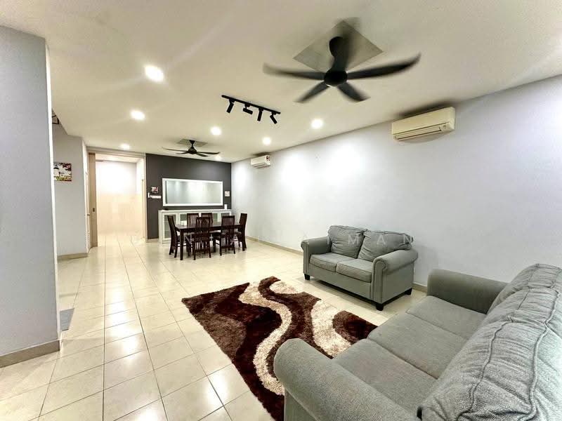 2-storey Terraced House for Sale in Denai Alam (Shah Alam) - Danial Aiman - Living Room - PropertyGuru.com.my