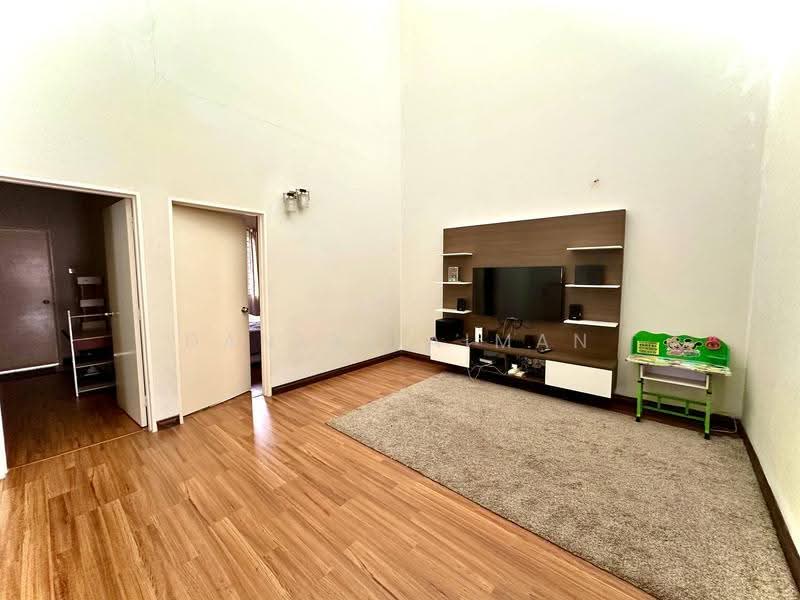2-storey Terraced House for Sale in Denai Alam (Shah Alam) - Danial Aiman - Living Room - PropertyGuru.com.my