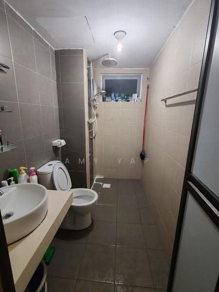 Kondominium untuk Dijual di First Residence (Residensi Unggul) - Amy Yap - PropertyGuru.com.my