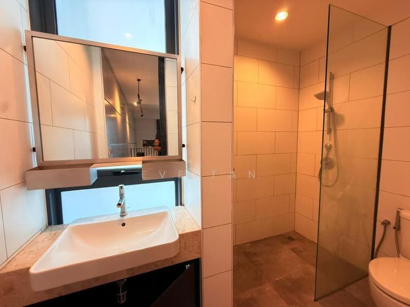 Kondominium untuk Disewa di Twy Duplex Condos - Eve Tan - Bathroom - PropertyGuru.com.my