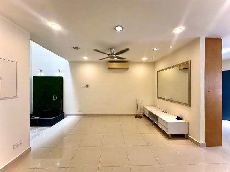 2-storey Terraced House for Sale in Shah Alam (Selangor) - Danial Aiman - Living Room - PropertyGuru.com.my