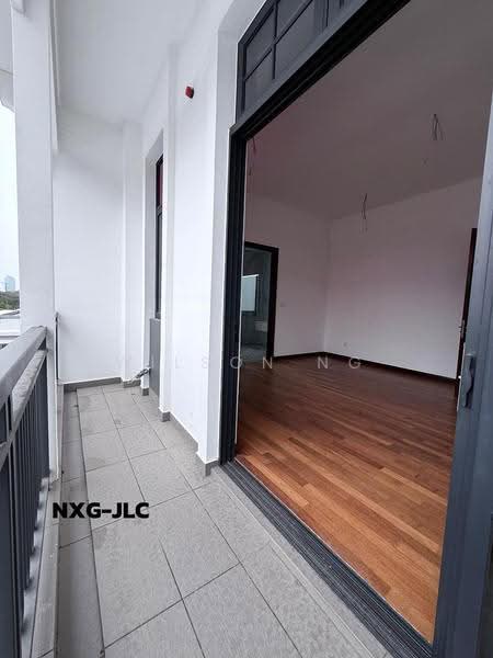 Semi-Detached House for Sale in Setia Eco Park (Setia Alam) - Wilson Ng - Balcony - PropertyGuru.com.my
