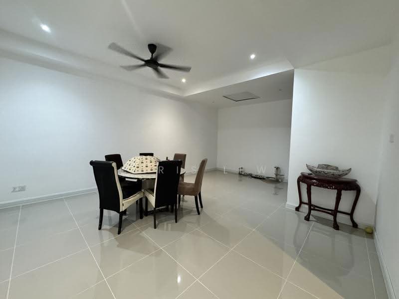 Semi-Detached House for Sale in Bandar Sungai Long (Selangor) - CHRIS LEW - Dining Room - PropertyGuru.com.my