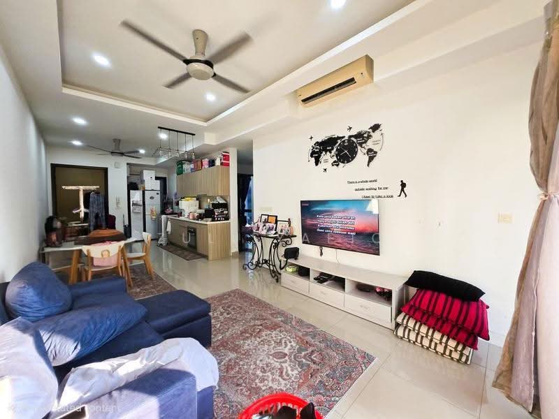 Kediaman Servis untuk Dijual di The Elements - Zul Syafiq - Living Room - PropertyGuru.com.my