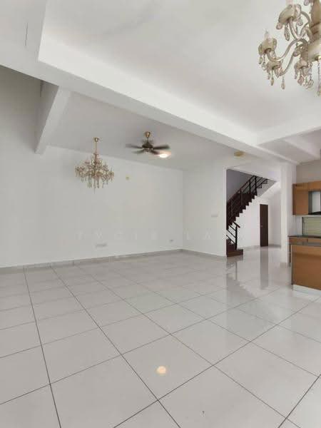 Rumah Kluster untuk Dijual di Taman Mount Austin (Tebrau) - Tycia Law - Interior - PropertyGuru.com.my