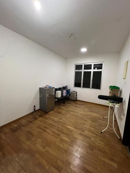 Rumah Teres 2-Tingkat untuk Dijual di Taman Molek (Johor Bahru) - Yuki Fong - PropertyGuru.com.my