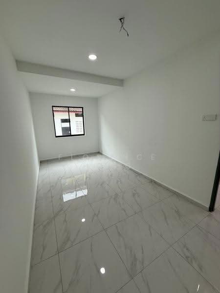 2-storey Terraced House for Sale in Taman Daya (Johor Bahru) - Florence Hong - Interior - PropertyGuru.com.my