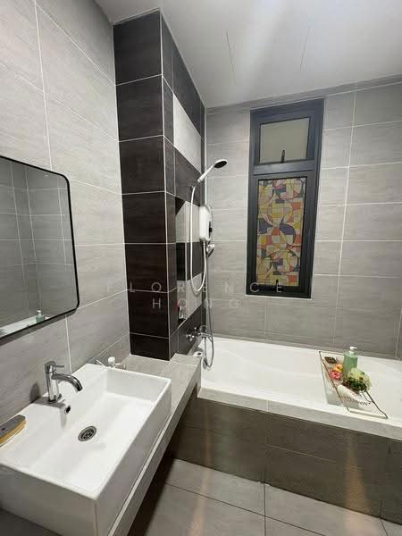 Service Residence for Rent at 8Scape Residence @ Sutera - Florence Hong - Bathroom - PropertyGuru.com.my