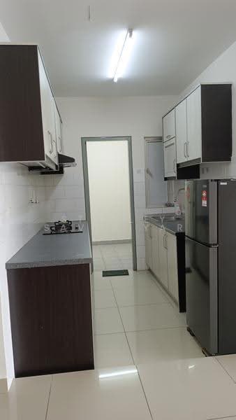 Condominium for Rent at The Wharf Residence - Stanley Savuriyar - Kitchen - PropertyGuru.com.my