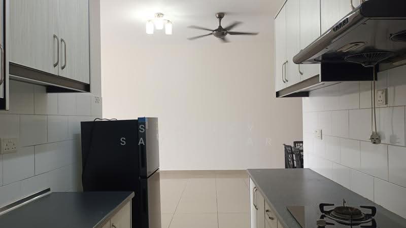 Condominium for Rent at The Wharf Residence - Stanley Savuriyar - Kitchen - PropertyGuru.com.my