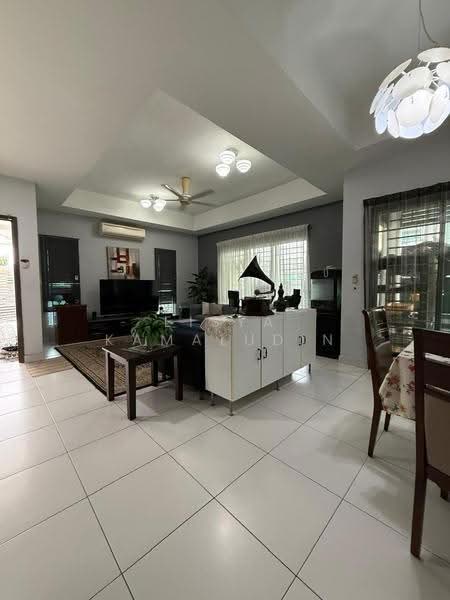 Terraced House for Sale in Denai Alam (Shah Alam) - Eisya Kamaludin - PropertyGuru.com.my