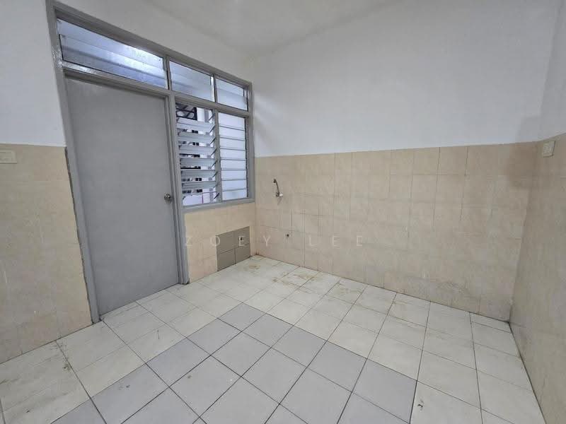 Kediaman Servis untuk Dijual di Nusa Perdana Apartment - Zoey Lee - Interior - PropertyGuru.com.my