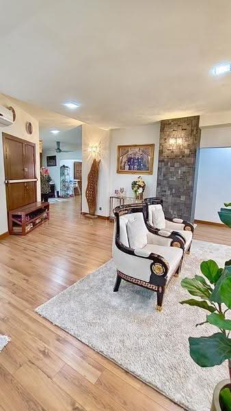 Semi-Detached House for Sale in Taman Melawati (Ulu Kelang) - NORFADILAH ZAINUDDIN - Living Room - PropertyGuru.com.my