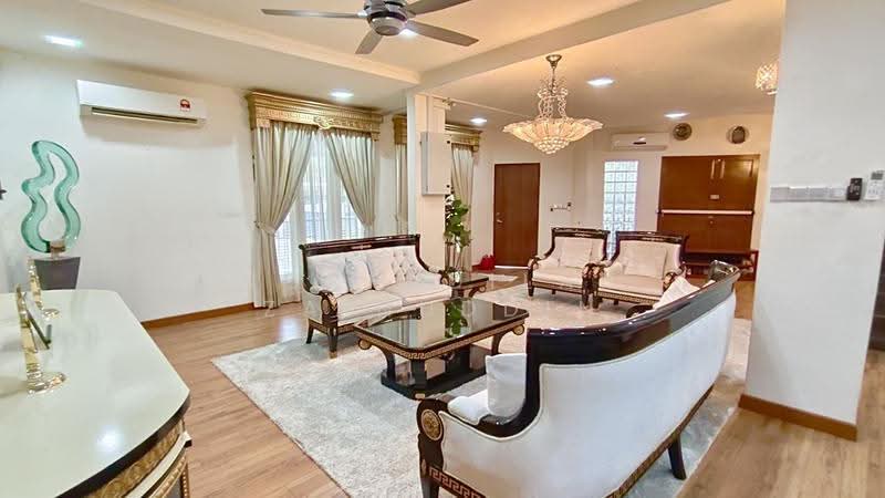 Semi-Detached House for Sale in Taman Melawati (Ulu Kelang) - NORFADILAH ZAINUDDIN - Living Room - PropertyGuru.com.my