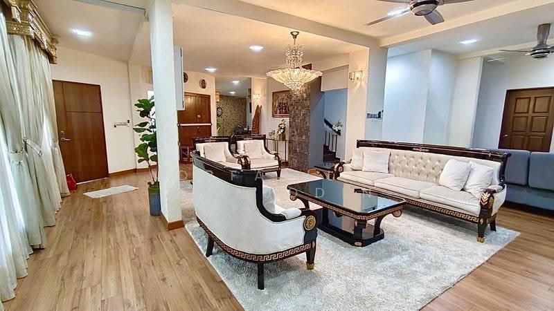 Semi-Detached House for Sale in Taman Melawati (Ulu Kelang) - NORFADILAH ZAINUDDIN - Living Room - PropertyGuru.com.my