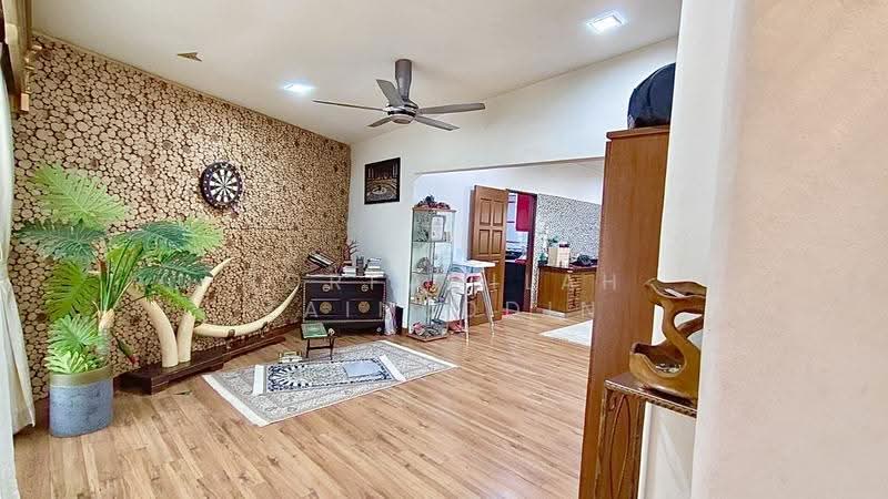Semi-Detached House for Sale in Taman Melawati (Ulu Kelang) - NORFADILAH ZAINUDDIN - Living Room - PropertyGuru.com.my