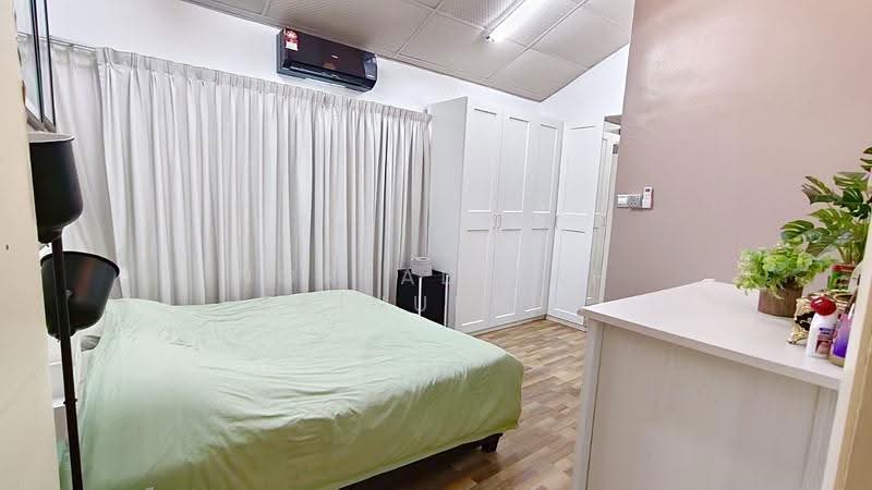 Semi-Detached House for Sale in Taman Melawati (Ulu Kelang) - NORFADILAH ZAINUDDIN - Bedroom - PropertyGuru.com.my