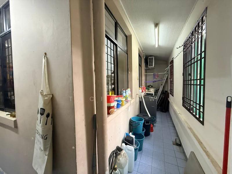Rumah Teres untuk Dijual di Taman Daya (Johor Bahru) - Tycia Law - Corridor - PropertyGuru.com.my
