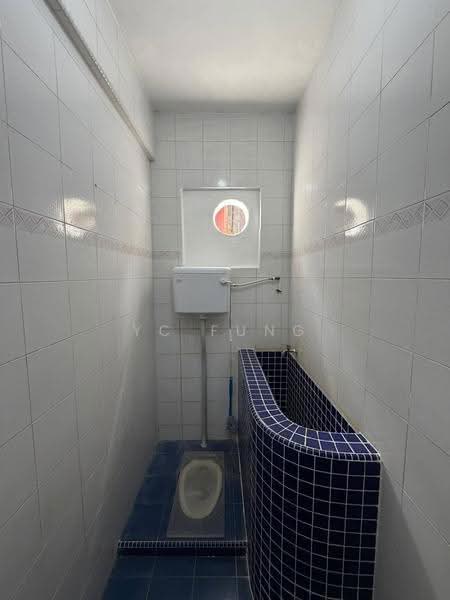 2-storey Terraced House for Rent in Taman Damai Jaya (Skudai) - YC Fung - Bathroom - PropertyGuru.com.my