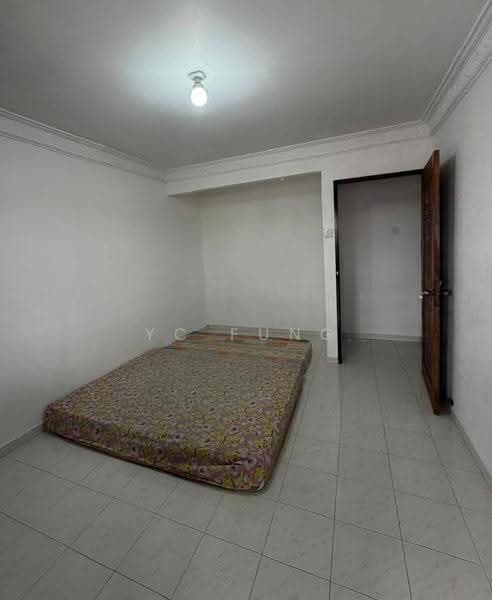 2-storey Terraced House for Rent in Taman Damai Jaya (Skudai) - YC Fung - Bedroom - PropertyGuru.com.my