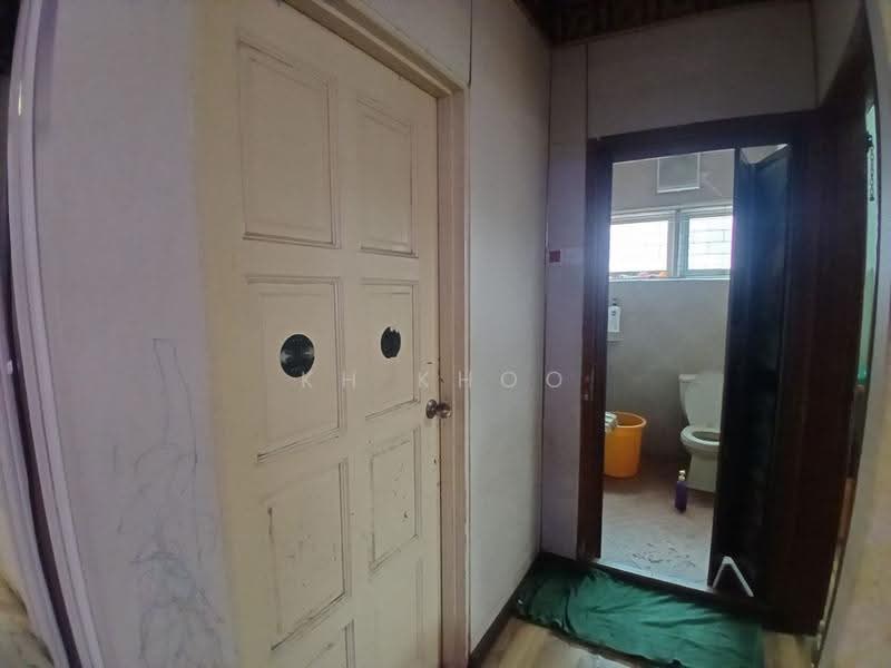 Semi-Detached House for Sale in SS14 (Subang Jaya) - KH Khoo - Bathroom - PropertyGuru.com.my
