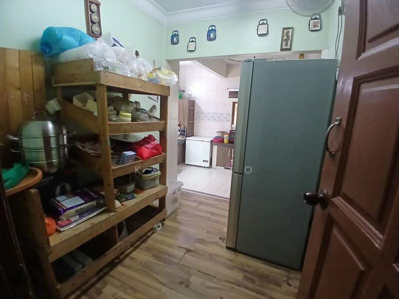 Semi-Detached House for Sale in SS14 (Subang Jaya) - KH Khoo - Kitchen - PropertyGuru.com.my