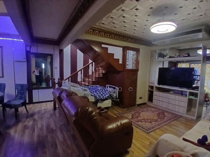 Semi-Detached House for Sale in SS14 (Subang Jaya) - KH Khoo - Living Room - PropertyGuru.com.my