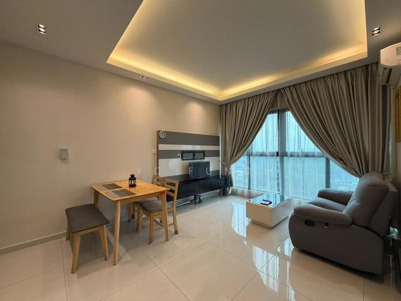 Kondominium untuk Disewa di Amberside @ Country Garden Danga Bay - YC Fung - Living Room - PropertyGuru.com.my