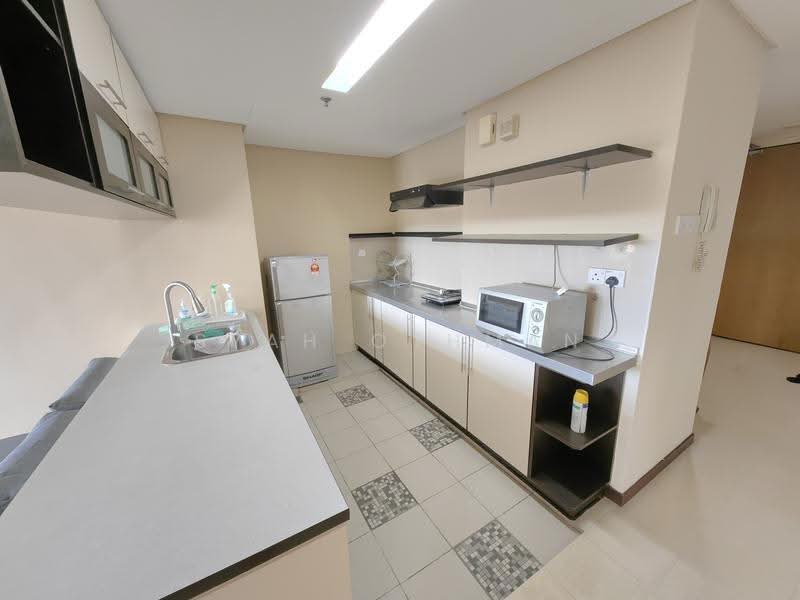 Service Residence for Rent at i-Zen @ Kiara 2 - Syah Othman - Kitchen - PropertyGuru.com.my