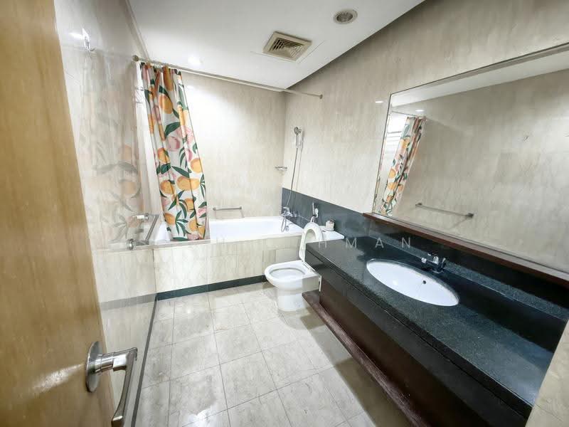 Service Residence for Rent at i-Zen @ Kiara 2 - Syah Othman - Bathroom - PropertyGuru.com.my