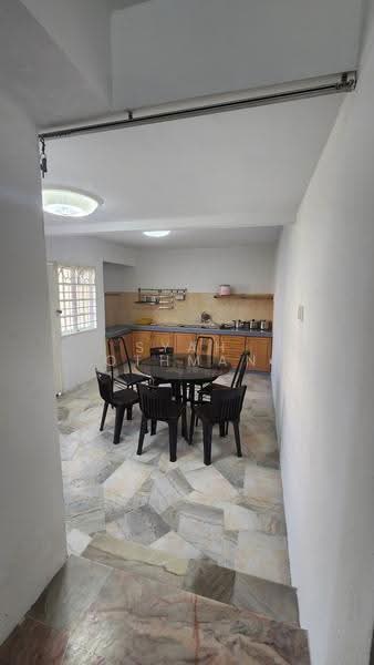 2.5-storey Terraced House for Sale in Taman Bukit Permai (Ampang) - Syah Othman - Kitchen - PropertyGuru.com.my