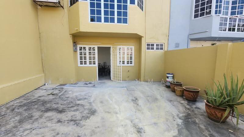2.5-storey Terraced House for Sale in Taman Bukit Permai (Ampang) - Syah Othman - Exterior - PropertyGuru.com.my