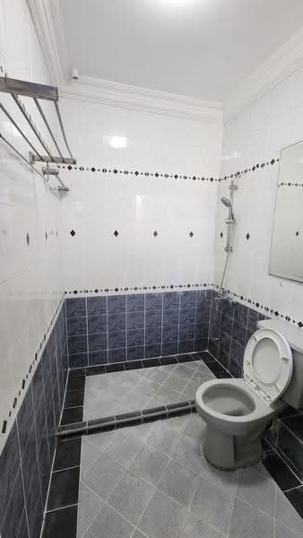 2.5-storey Terraced House for Sale in Taman Bukit Permai (Ampang) - Syah Othman - Bathroom - PropertyGuru.com.my