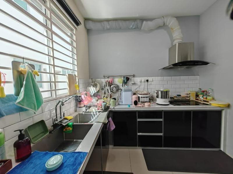 2-storey Terraced House for Sale in Taman Lembah Indah (Simpang Ampat) - Ric Goh - Kitchen - PropertyGuru.com.my