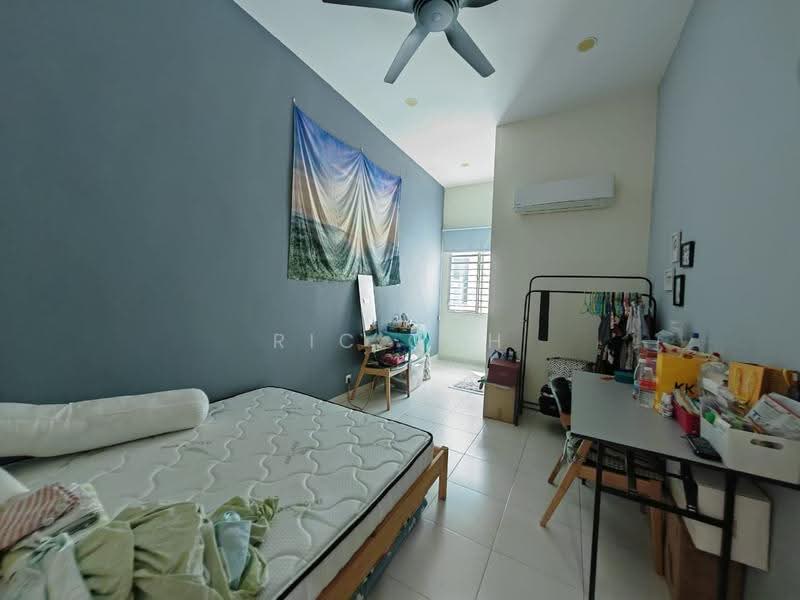 2-storey Terraced House for Sale in Taman Lembah Indah (Simpang Ampat) - Ric Goh - Bedroom - PropertyGuru.com.my