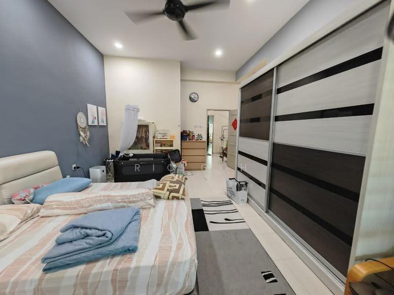 2-storey Terraced House for Sale in Taman Lembah Indah (Simpang Ampat) - Ric Goh - Bedroom - PropertyGuru.com.my