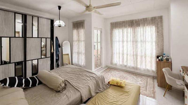 Terraced House for Sale in Bandar Kinrara Seksyen 1 (Bandar Kinrara) - muharni sawarin - Bedroom - PropertyGuru.com.my