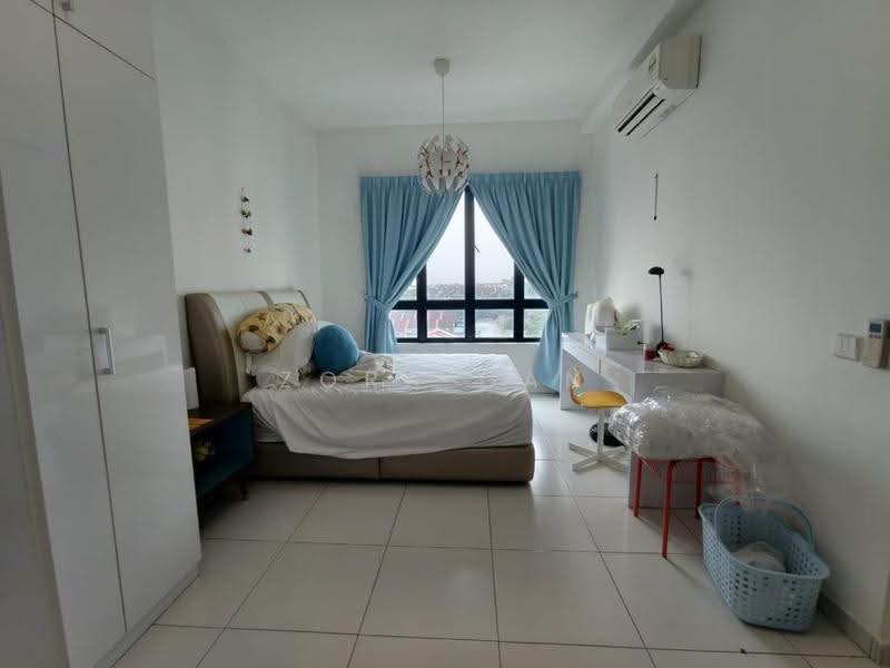 Service Residence for Sale at Sky View - Zora Gan - Bedroom - PropertyGuru.com.my