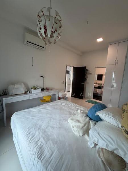 Service Residence for Sale at Sky View - Zora Gan - Bedroom - PropertyGuru.com.my