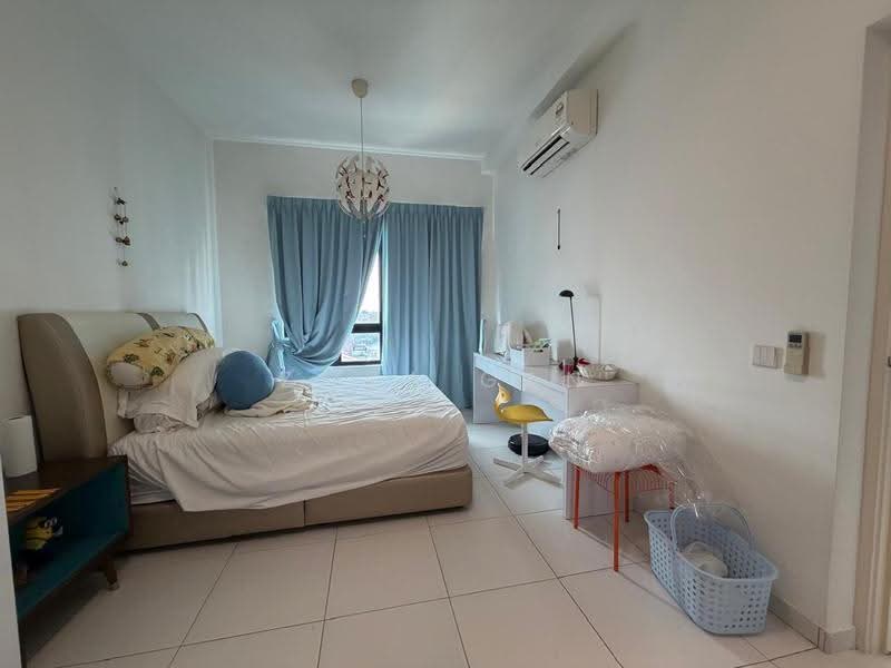 Service Residence for Sale at Sky View - Zora Gan - Bedroom - PropertyGuru.com.my